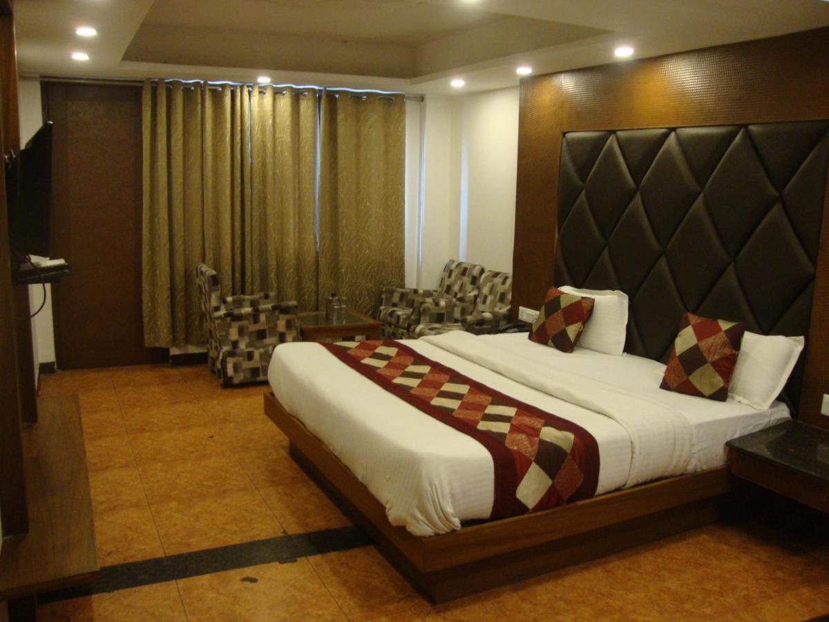 Hotel Hamers International Masuri Exterior foto