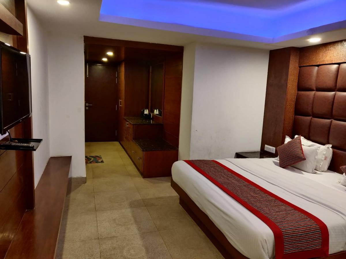 Hotel Hamers International Masuri Exterior foto