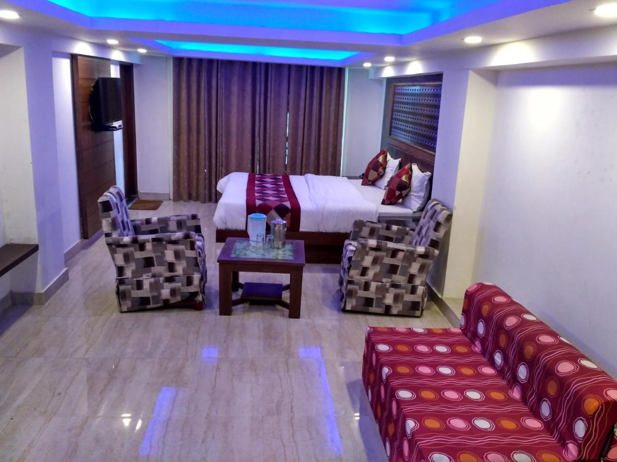Hotel Hamers International Masuri Exterior foto