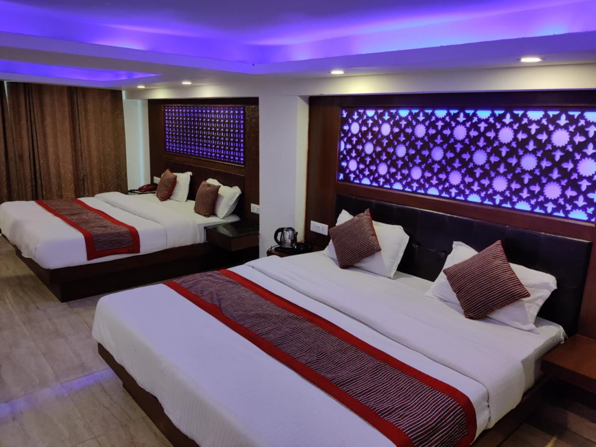 Hotel Hamers International Masuri Exterior foto