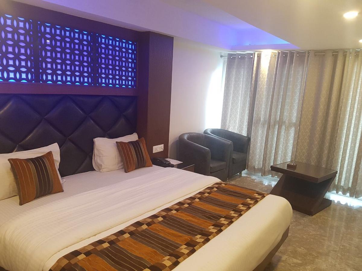 Hotel Hamers International Masuri Exterior foto