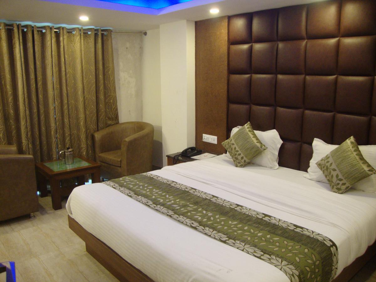 Hotel Hamers International Masuri Exterior foto