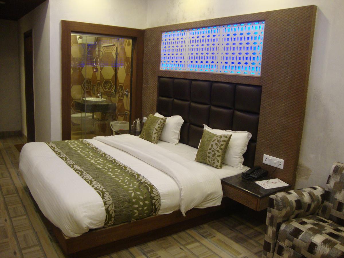 Hotel Hamers International Masuri Exterior foto