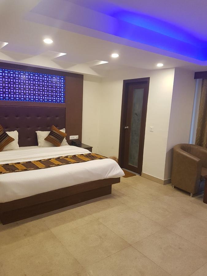 Hotel Hamers International Masuri Exterior foto