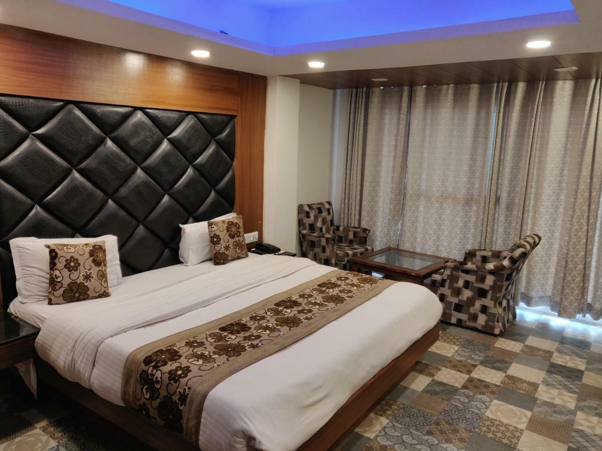 Hotel Hamers International Masuri Exterior foto