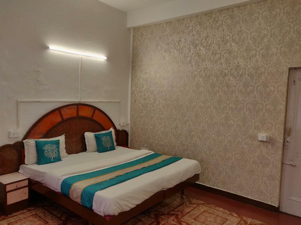 Hotel Hamers International Masuri Exterior foto